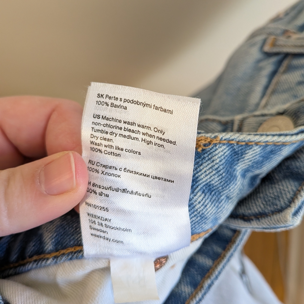 Weekday Jean Shorts - Picture 5 of 6